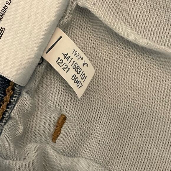 American Eagle AE Stretch Denim Mom Shorts Cut Off Cuff Medium Wash Women's 6 - Picture 10 of 15